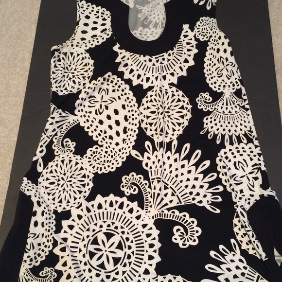 EUC WHBM SLEEVELESS TOP - Picture 3 of 6